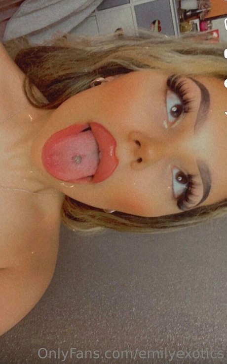 emilyexotics 美しいスター 画像