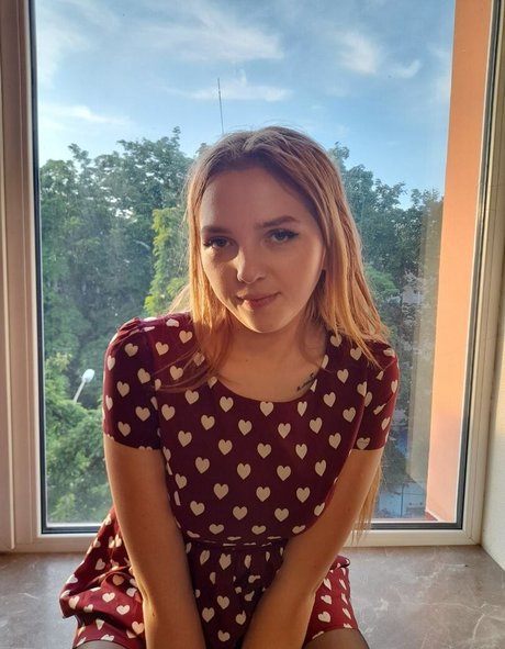 anna teens 素敵なモデル 画像