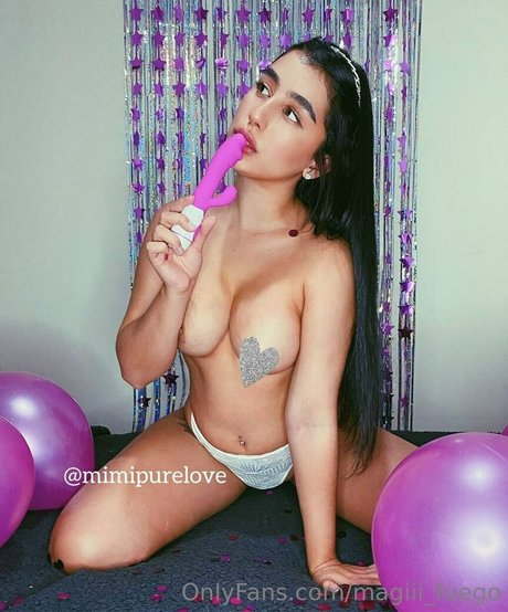 magiii fuego ポルノスター アート 写真