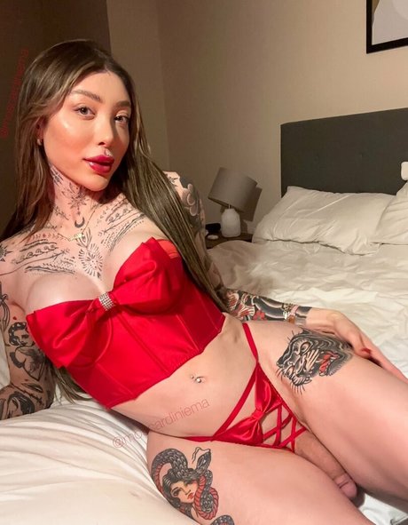 moscardiniema セックスポルノスター ギャラリー