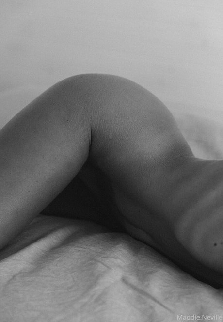 肉厚熟女オンリーファンズ ホット 画像