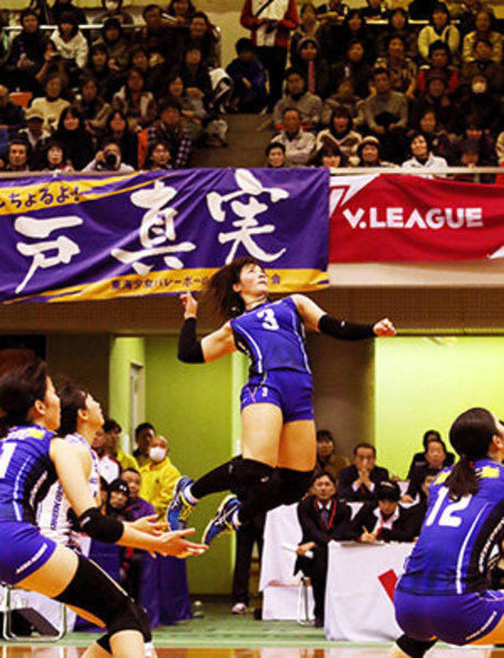 曲線美のブロンドオンリーファンズ アートヌード ギャラリー