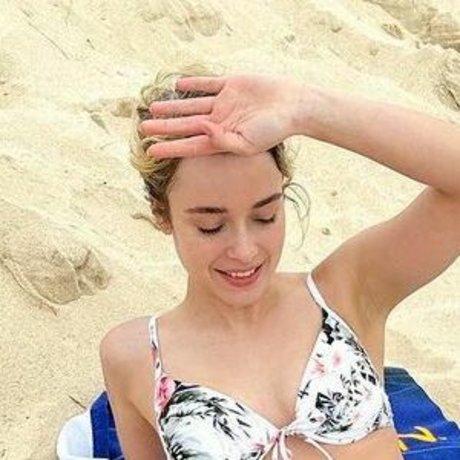 Ricebunnies 可愛いモデル ギャラリー