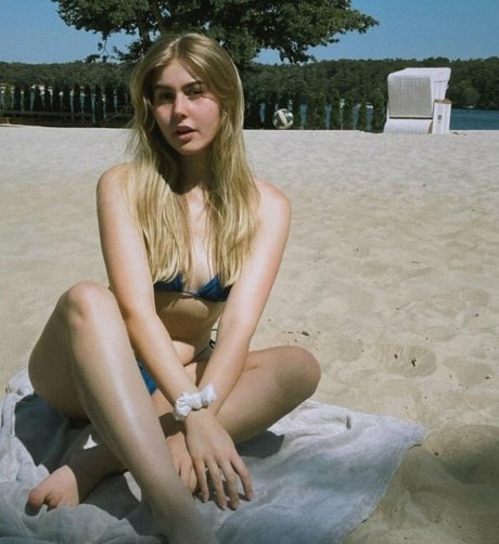 cirizzzle アダルトスター 写真