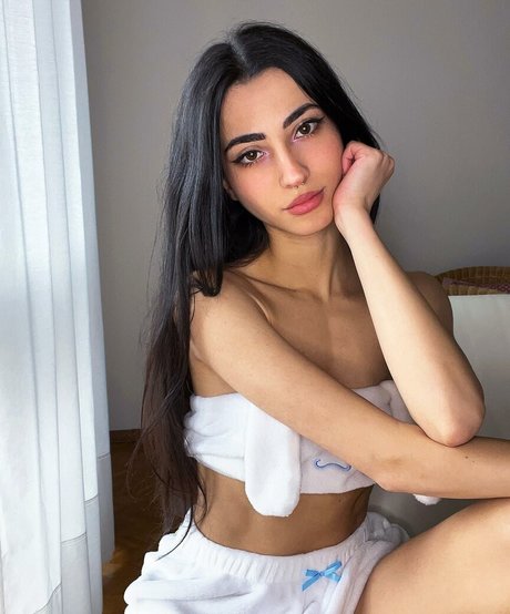 Lucrelisa 素敵なスター 写真