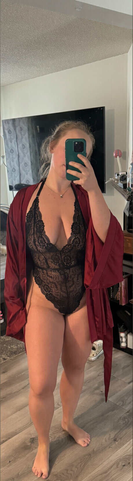 Curious Minx セックススター 画像