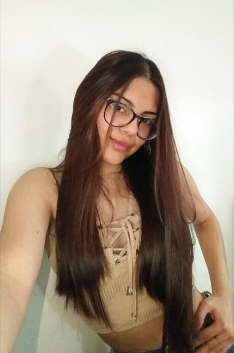 MAGALI_ ポルノスター HD 写真