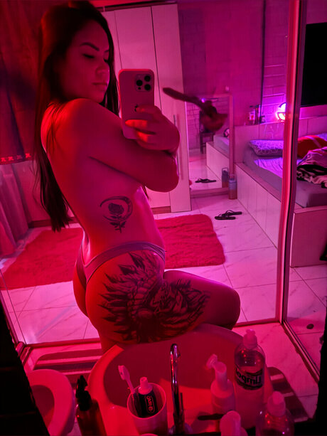 Fio Villanueva 完璧なスター 写真