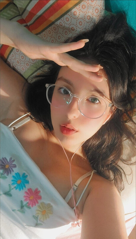 MOON_ ポルノスター 裸 写真