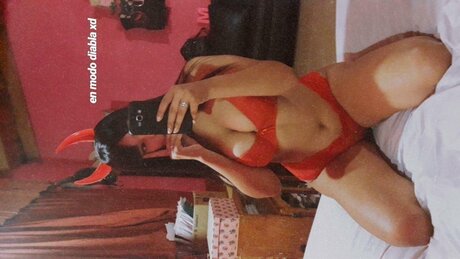 MIA_ ヌードモデル 画像