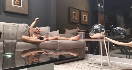 _mickloverVIP_ ヌードのポルノスター 画像