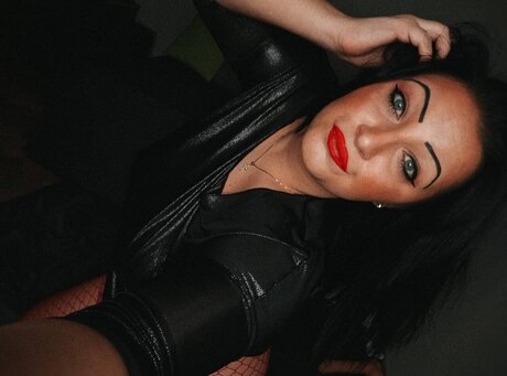 UVerunky_ ヌードのポルノスター 写真