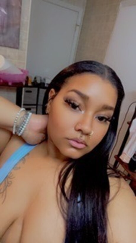 Shegod22 女優 写真