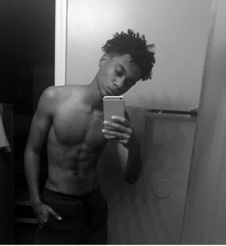 Phattdaddy22 ホット女優 写真