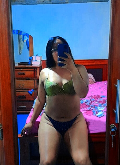 Gordiss 21 アダルト女優 画像