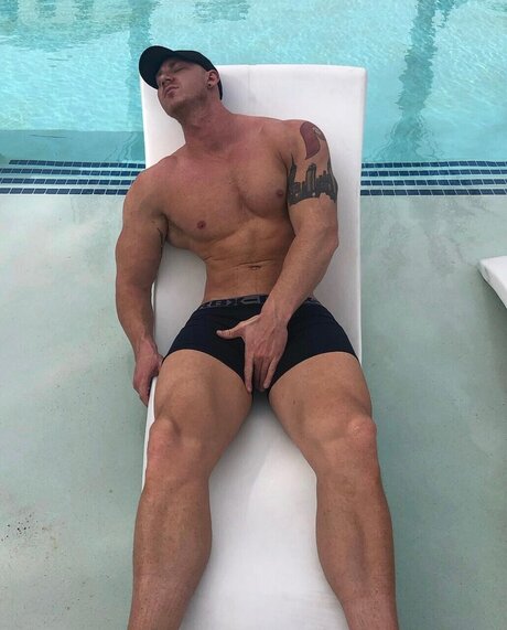 Kyle G 限定モデル 画像