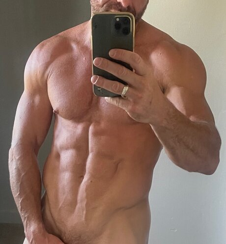 20 years apart xxxポルノスター 写真