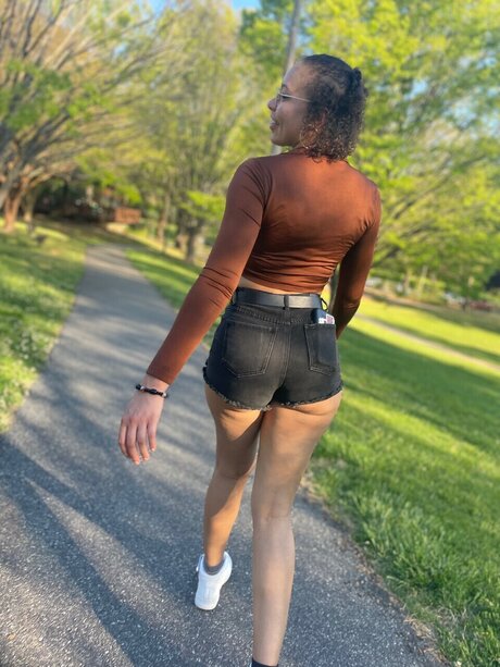 TropicanaHannah エロティックなモデル アーカイブ