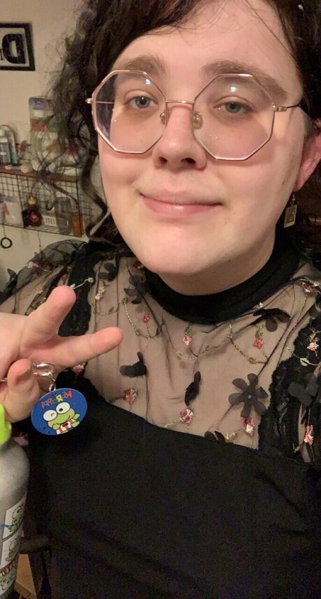 Cassie the Hierophant ホット女優 アーカイブ