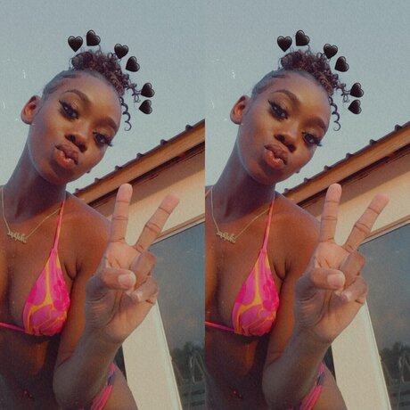 Noel siva エロティックなスター 写真