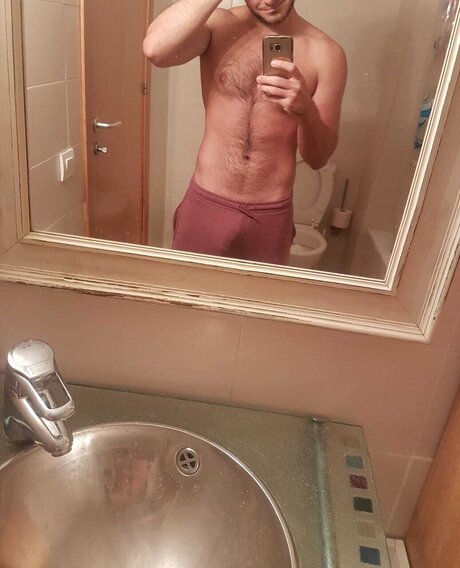 Young16 美しいモデル 写真