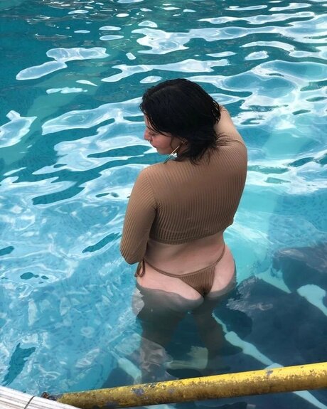 Akane Kendo かわいいモデル 写真