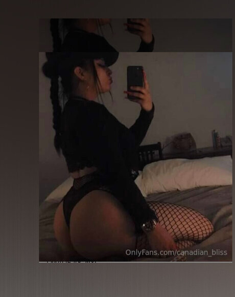 SnowBunny007 セクシーなスター 写真