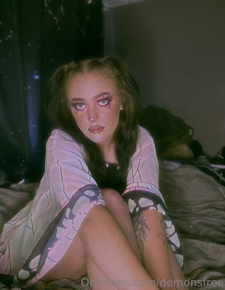 demonsfree 限定スター 写真