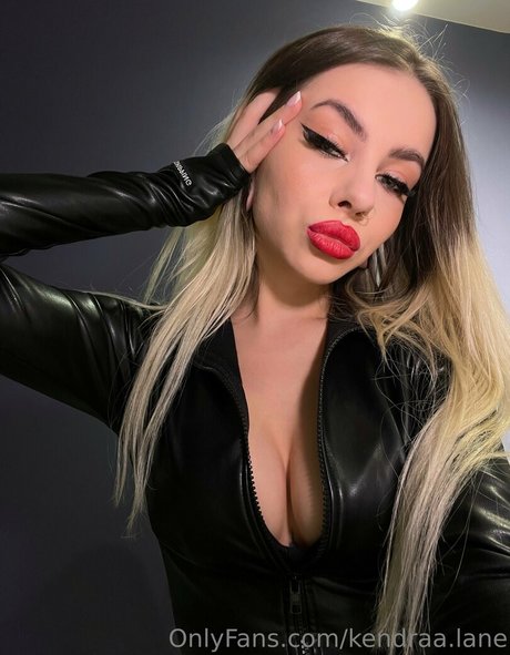 ニューハーフが男とセックスするオンリーファンズ ポルノグラフィック アーカイブ