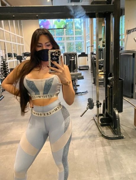 Thalita Araujo プロフィール写真