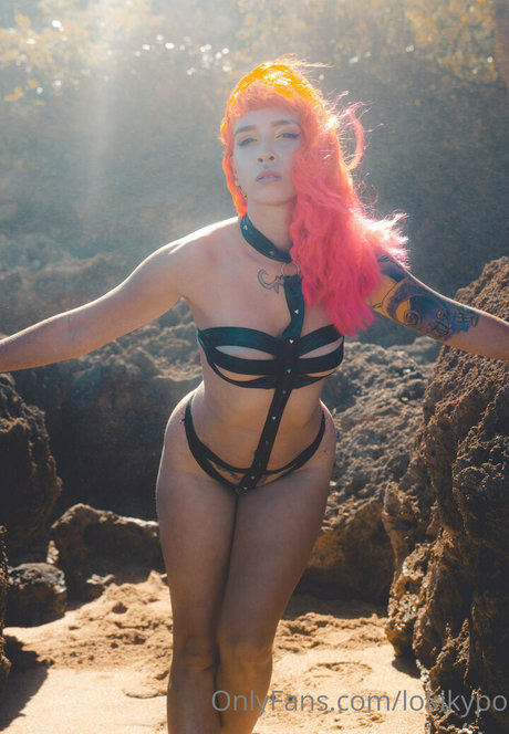 熟女アナルオンリーファンズ 無料セクシー ギャラリー