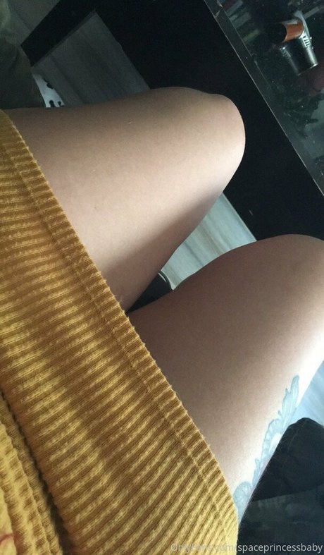 spaceprincessbaby エロティックモデル ギャラリー