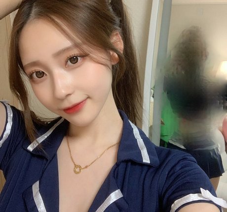 rofvmtm 無料女優 画像