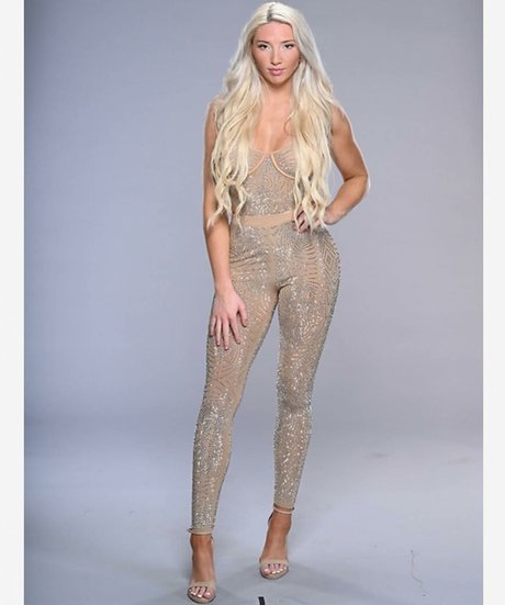 ヌード妻オンリーファンズ xxx 画像