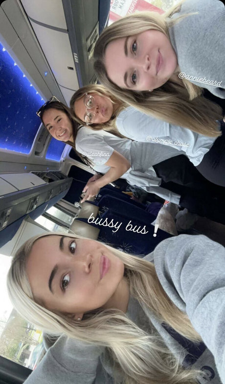 ビキニファックオンリーファンズ アダルト無料 画像