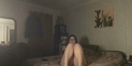 熟女の手コキオンリーファンズ 美しいxxx 写真