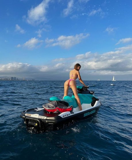 katehritsay xxxスター 画像