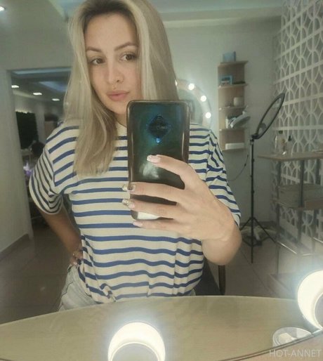 anna bellla ヌード女優 アーカイブ