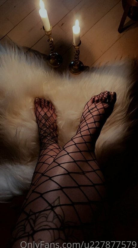 miss sexy feet ポルノモデル 写真