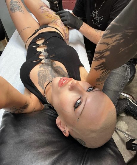 レズビアンフィスティングオンリーファンズ パーフェクト 画像