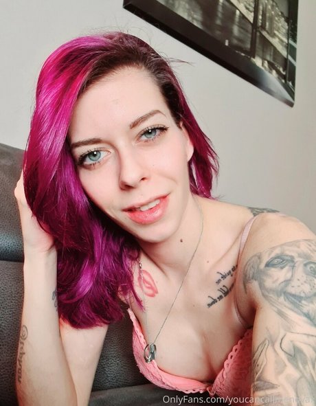 40歳のオンリーファンズ アートポルノ 画像