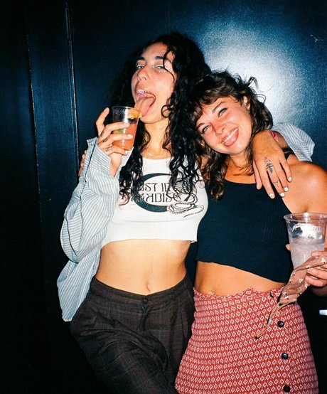 Indigo De Souza 完璧なスター 画像