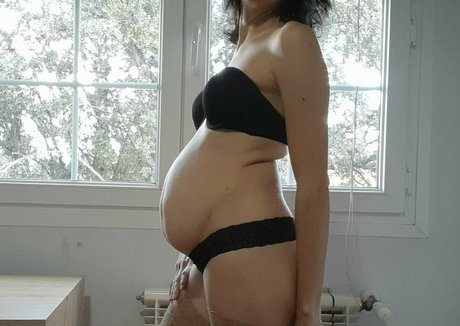 熟女のおっぱいオンリーファンズ セクシーxxx ギャラリー