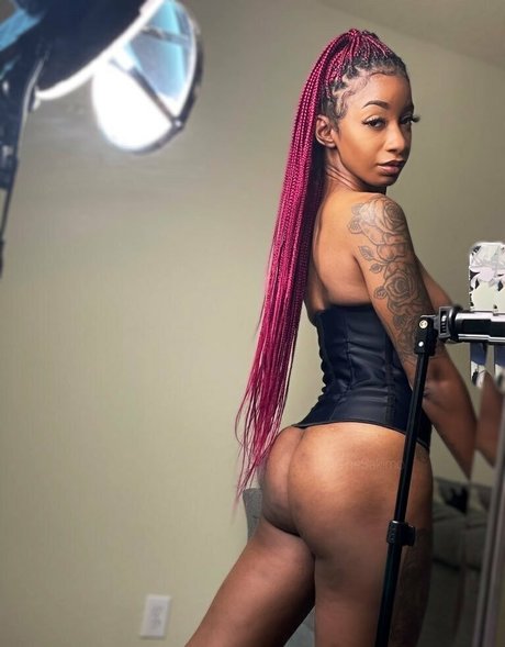 sakifree ヌードスター 画像