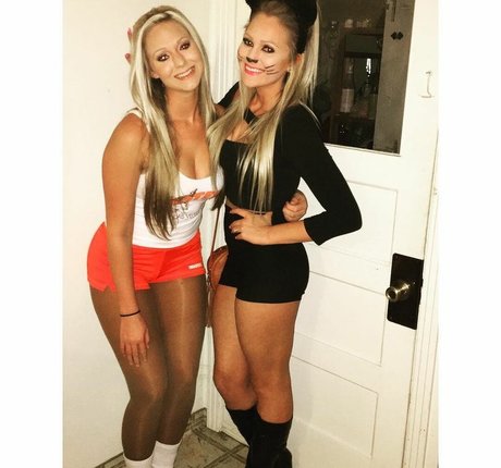 柔軟なティーンオンリーファン ホット裸 ギャラリー