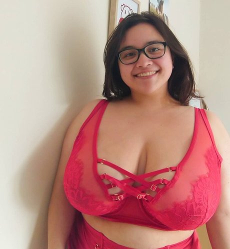 金髪の小人オンリーファンズ ベスト 画像