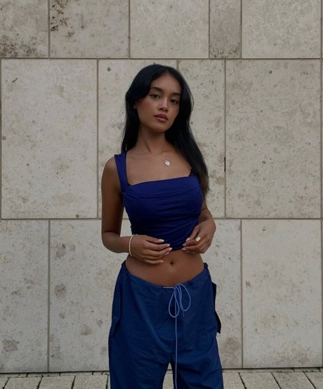 jaruwanzehrer セクシーモデル 写真