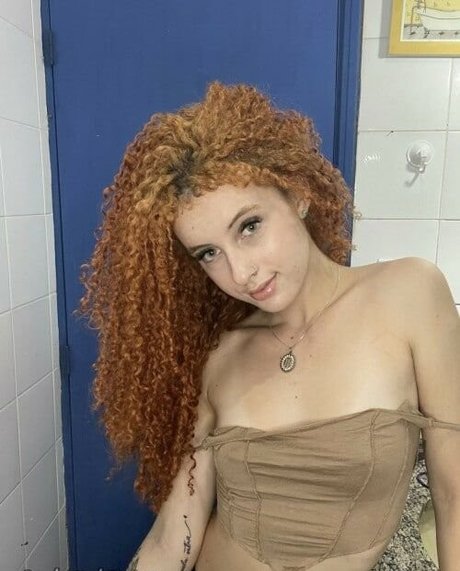 金髪の顔射オンリーファンズ 裸 ギャラリー