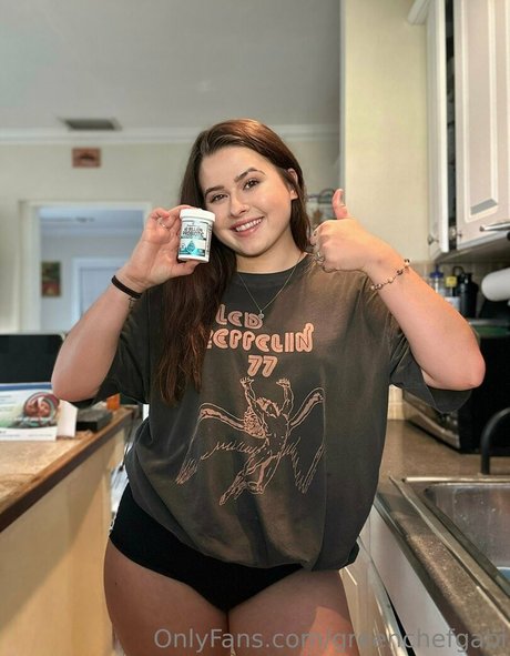 熟女の足オンリーファンズ ポルノ 写真