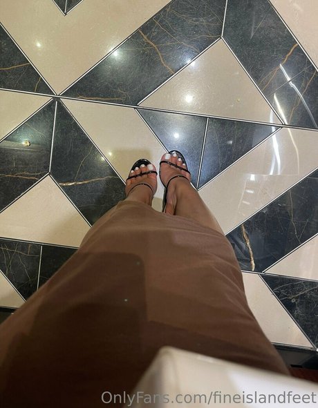 fineislandfeet 限定スター 写真